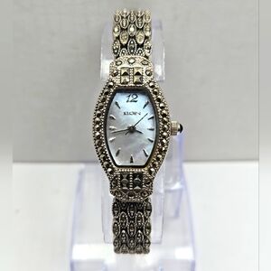 Elgin EG057 Womens Watch Silver Marcasite Mother of Pearl New Battery Working